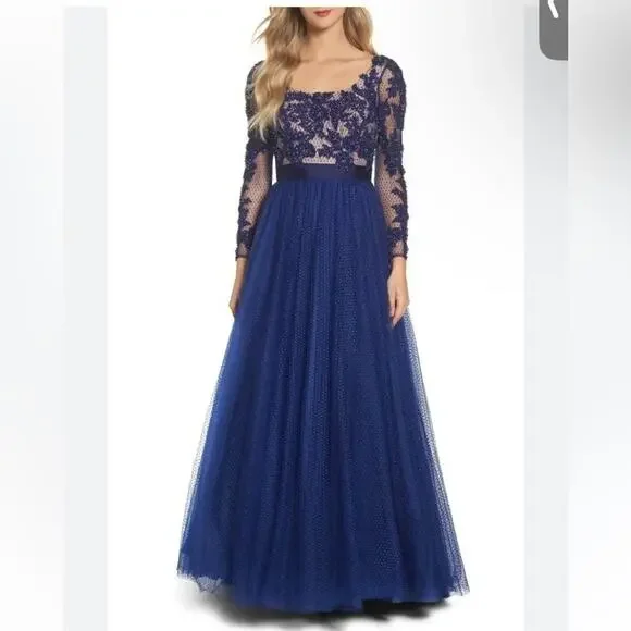 MAC DUGGAL | Navy Blue Evening Ball Gown 65841R - Picture 15 of 16